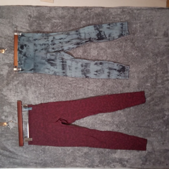 Lululemon Bundle Of Two Leggings Outdoor Gym Running Womens 4(fair) - Picture 1 of 12